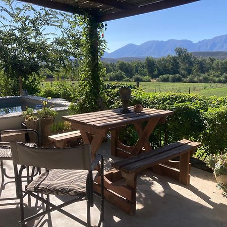 Pepper Tree Cottage De Rust Exterior photo