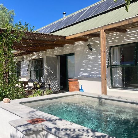Pepper Tree Cottage De Rust Exterior photo